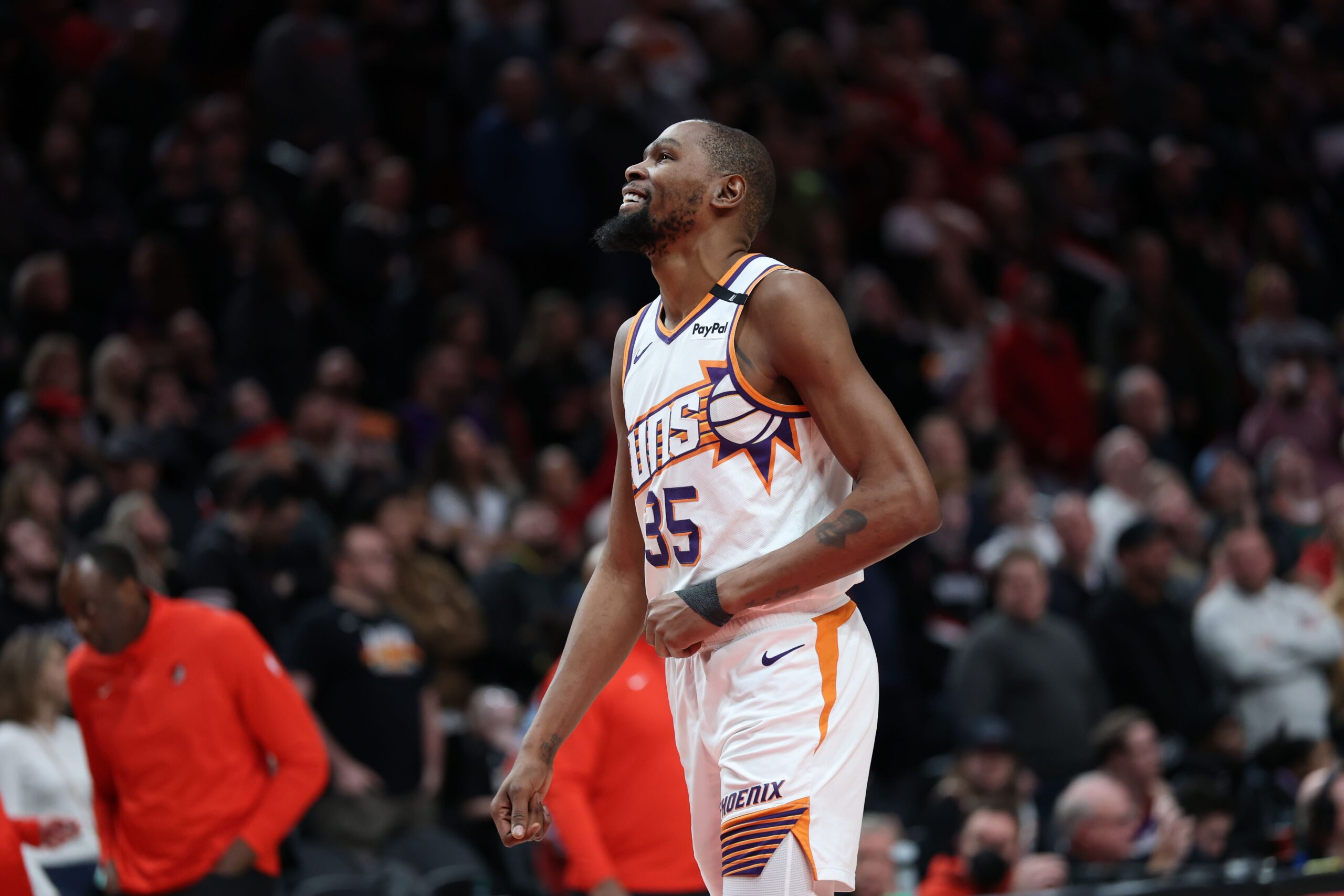 Fans up in arms as Kevin Durant joins uber-elite 30K points club