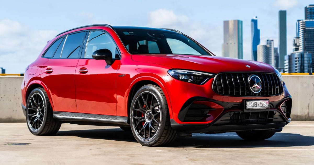 2025 Mercedes-AMG GLC63 S E Performance review